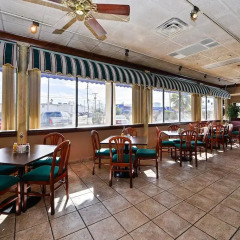 Отель Americas Best Value Inn Downtown Las Vegas США, Лас-Вегас - отзывы, цены и фото номеров - забронировать отель Americas Best Value Inn Downtown Las Vegas онлайн питание фото 2