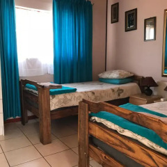 Отель Fisherhaven Traveller's Lodge 4* Стандартный семейный номер с различными типами кроватей