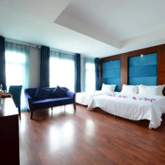 Gia Bao Grand Hotel 3* Стандартный номер с различными типами кроватей фото 10