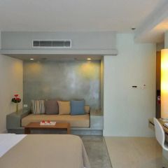 Отель Ramada by Wyndham Phuket Southsea 4* Улучшенный номер двуспальная кровать фото 8