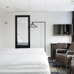 Comfort Hotel Boersparken 3* Улучшенный номер с двуспальной кроватью фото 4