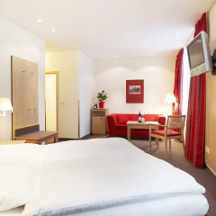 Hotel Victoria 4* Стандартный семейный номер с 2 отдельными кроватями фото 3
