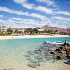 Отель Hilton Los Cabos Beach & Golf Resort 4* Люкс с различными типами кроватей