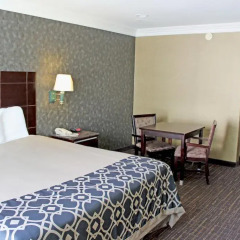 Отель Crystal Inn Suites & Spas 2* Стандартный номер с различными типами кроватей фото 13