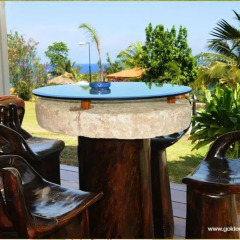 Отель Golden Cove Resort гостиничный бар