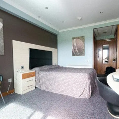 Отель Hilton Garden Inn Manchester Emirates Old Trafford 4* Представительский номер с различными типами кроватей фото 4
