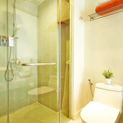 Отель Bandara Phuket Beach Resort 4* Улучшенный номер с различными типами кроватей фото 2