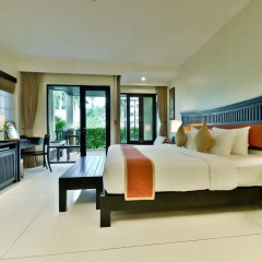 Отель Bhu Nga Thani Resort and Spa 4* Номер Делюкс с различными типами кроватей фото 5