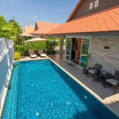 Отель The Ville Pool Villa Jomtien 3* Вилла с различными типами кроватей фото 11