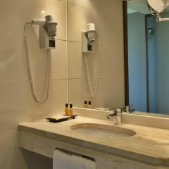 Luxe Hotel by turim hotéis 3* Стандартный номер фото 5