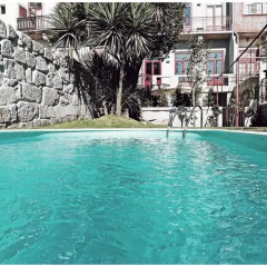 Отель Aparthotel Oporto Alves da Veiga бассейн