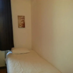 Апартаменты Caterina Private Rooms and Apartments Стандартный номер с различными типами кроватей (общая ванная комната) фото 25