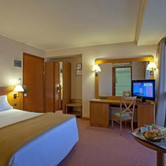 President Hotel 4* Стандартный номер с разными типами кроватей фото 7