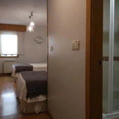 Отель Toctoc Rooms Стандартный номер с 2 отдельными кроватями фото 10