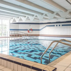 Thon Hotel Bergen Airport Берген бассейн