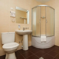 Гостиница Кристалл 3* Улучшенный номер разные типы кроватей фото 5