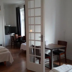 Hotel Loeven 2* Семейный номер Делюкс с двуспальной кроватью фото 7