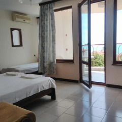 Lazur Hotel 2* Номер Делюкс фото 3
