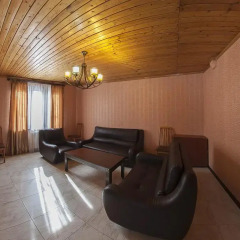 Alpina Hotel