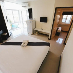Отель Glory Place Hua Hin 3* Улучшенный номер с различными типами кроватей