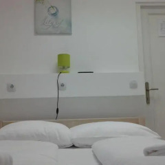 Hostel Old Lab Стандартный номер с различными типами кроватей фото 4