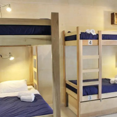 Two Pillows Boutique Hostel Кровать в общем номере фото 3