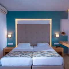 Отель Golden Bay комната для гостей фото 5