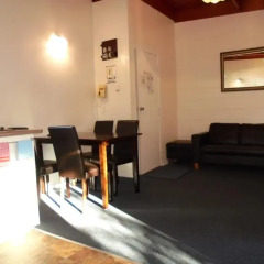 Отель Greymouth KIWI Holiday Parks & Motels интерьер отеля