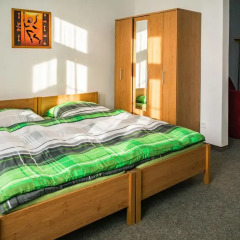 Отель Guest House Razka 1 сейф в номере