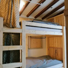 Отель Goldenpond Guesthouse Стандартный номер с различными типами кроватей фото 8