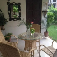 Отель Kalpana Yoga Homestay балкон