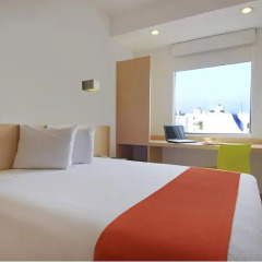 Отель One Acapulco Costera 3* Улучшенный номер с разными типами кроватей фото 2