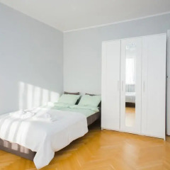 Апартаменты Bonifraterska Studio for 4 (A9) Студия с различными типами кроватей фото 6