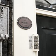 Eden Hotel Amsterdam 3* Апартаменты с двуспальной кроватью фото 11