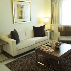 Quest Hotel & Conference Center - Cebu 3* Номер Делюкс с различными типами кроватей фото 2