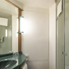 Отель ibis Berlin Ostbahnhof 2* Стандартный номер с различными типами кроватей фото 5