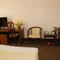 Atlantic Tuan Chau Hotel 3* Номер Делюкс с двуспальной кроватью фото 3