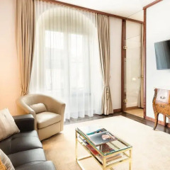 Living Hotel De Medici by Derag 5* Номер Бизнес с различными типами кроватей