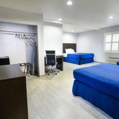 Отель Hollywood Inn Express LAX 2* Стандартный номер с различными типами кроватей фото 14