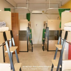 Bed@town Hostel Бангкок спортивное сооружение