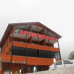 Ozturk Kardesler Apart Hotel Узунгёль парковка