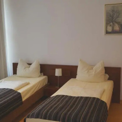 Отель Erlanger Hof 3* Стандартный номер с различными типами кроватей фото 9