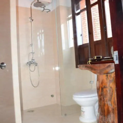 Отель Viet House Homestay 2* Номер Делюкс с различными типами кроватей фото 2