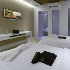 Отель Hamilton Grand Residence 3* Представительский люкс с различными типами кроватей