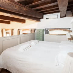 Отель Lambertesca Loft Флоренция комната для гостей фото 2