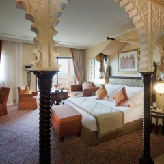 Отель Jumeirah Al Qasr - Madinat Jumeirah 5* Улучшенный номер с различными типами кроватей фото 2