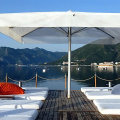 Отель Elegance Hotels International бассейн