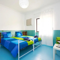 The Community Surf Hostel Ericeira Стандартный номер разные типы кроватей