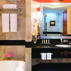 Отель Pullman Khon Kaen Raja Orchid 4* Улучшенный номер с различными типами кроватей фото 3