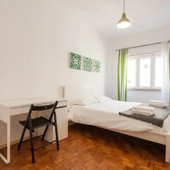 Отель Bed at Lisbon Graça комната для гостей фото 3